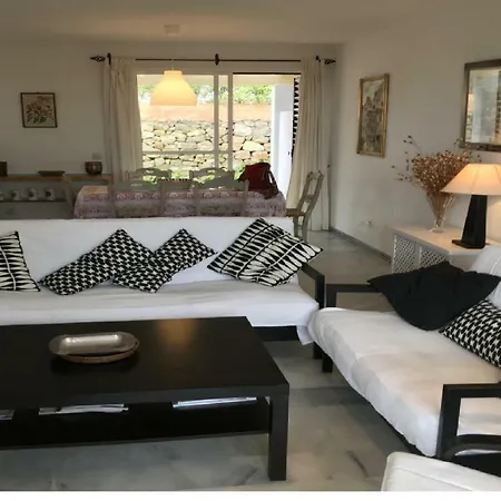 Holiday home Biarritz's Green|guadalmina Thouse- Hole 12+1 Estepona